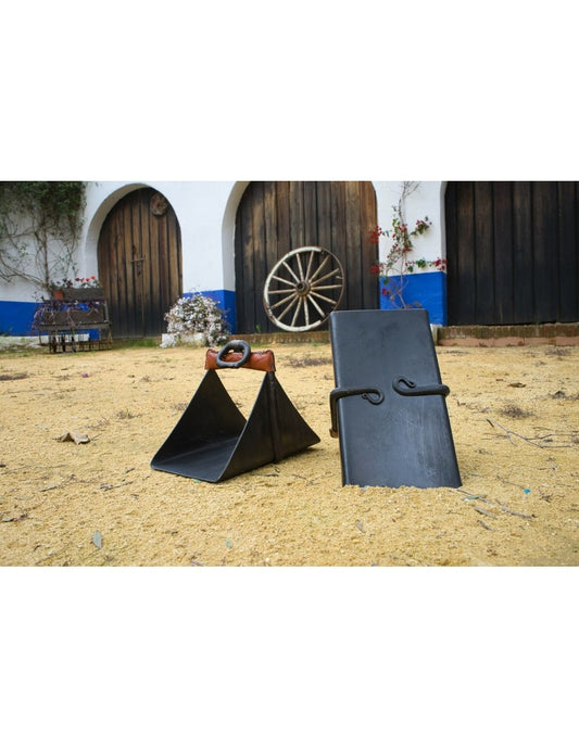 Herrería Ecuestre Artesanal: Estribos, Espuelas y Bocados Hechos a Fragua - Tienda Hípica Online | D’Hispania ®