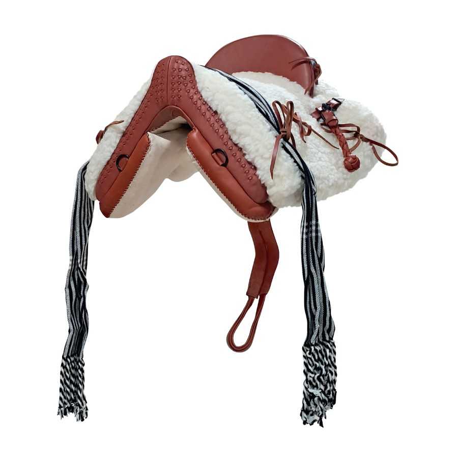 SILLA VAQUERA ECONOMICA - Accesorios Completos Estribos Cincha Baticola Manta Estribera