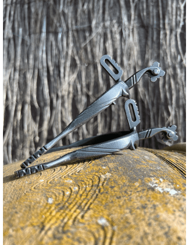 Espuelas de Fragua: Tradición Artesanal y Funcionalidad Ecuestre - Tienda Hípica Online | D’Hispania ®