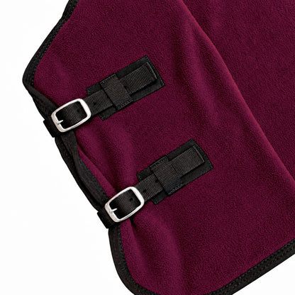 Manta polar para caballo con cinchuelo Granate