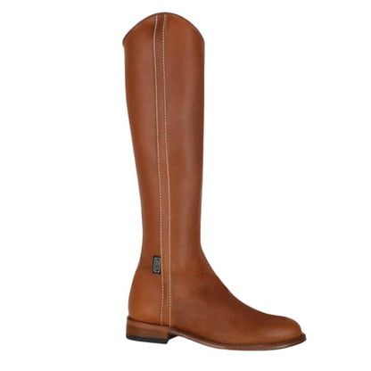 Botas de montar hípicas engrasadas de la marca Tienda Hípica D'Hispania, con diseño resistente y cómodo para equitación.
