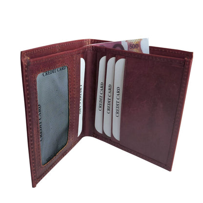 Cartera de piel Zaldi para regalos hípicos, en color marrón, con detalles en cuero y diseño elegante.