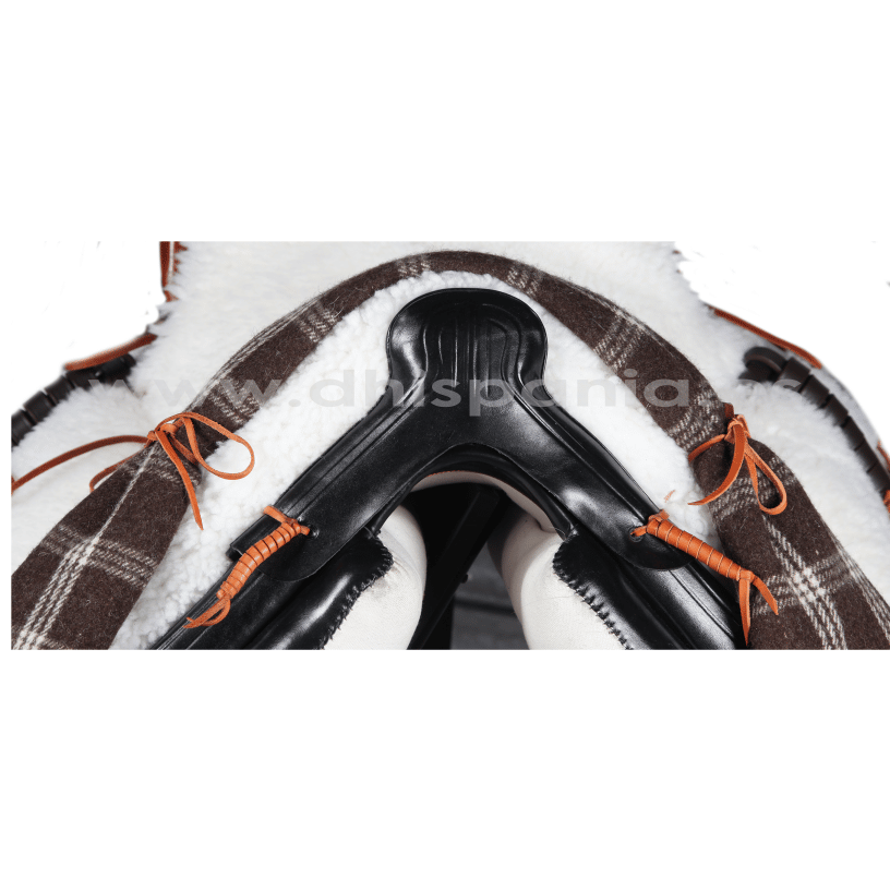 MONTURA VAQUERA DE FIBRA DHISPANIA - Tienda Hípica Online | D’Hispania ®