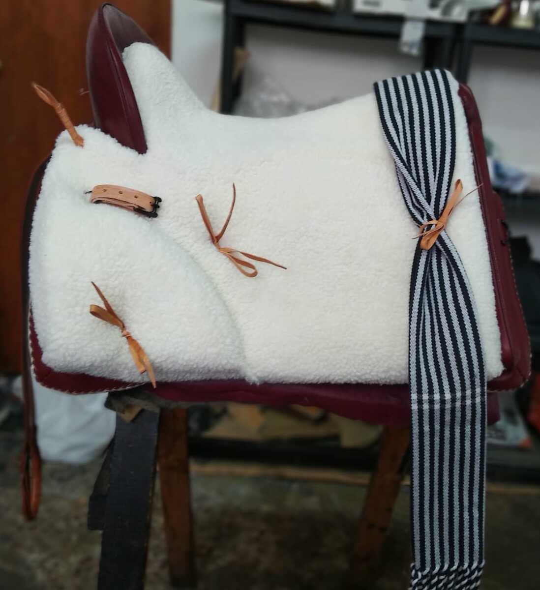 SILLA VAQUERA ECO MOD. ROCIERA - Artesanía Nacional Tradición Comodidad Sostenibilidad España - Tienda Hípica Online | D’Hispania ®