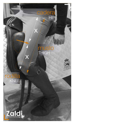 Silla de doma clásica Zaldi Royal Profunda TM para equitación, con acabado elegante en cuero y detalles de lujo.