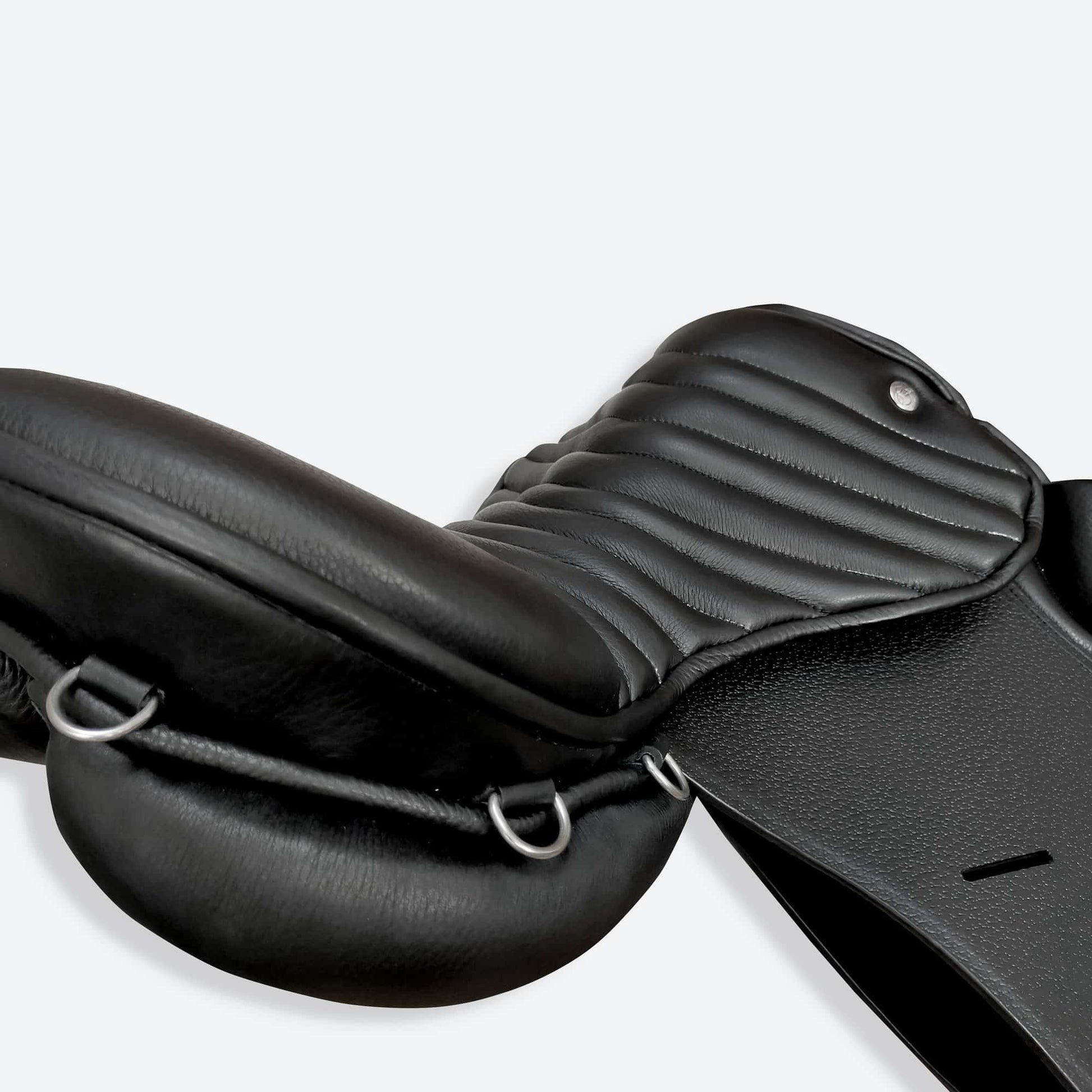 SILLA ZALDI USO GENERAL ROYAL POLICE - Tienda Hípica Online | D’Hispania ®