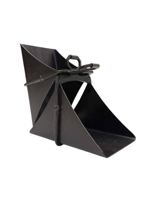 Estribo Vaquero Pavonado 13x22cm - Hierro Tradicional Español