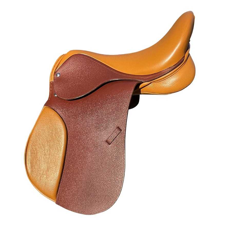 Silla Inglesa de Uso General en Cuero Grabado | Talla 18''