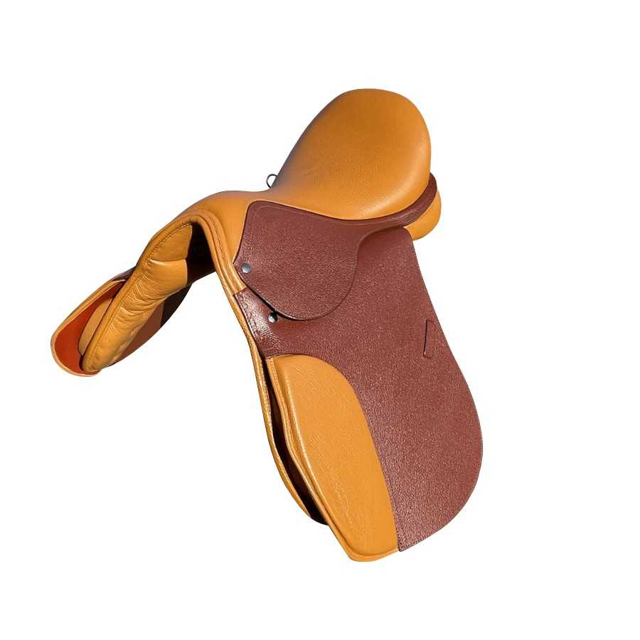 Silla Inglesa de Uso General en Cuero Grabado | Talla 18''