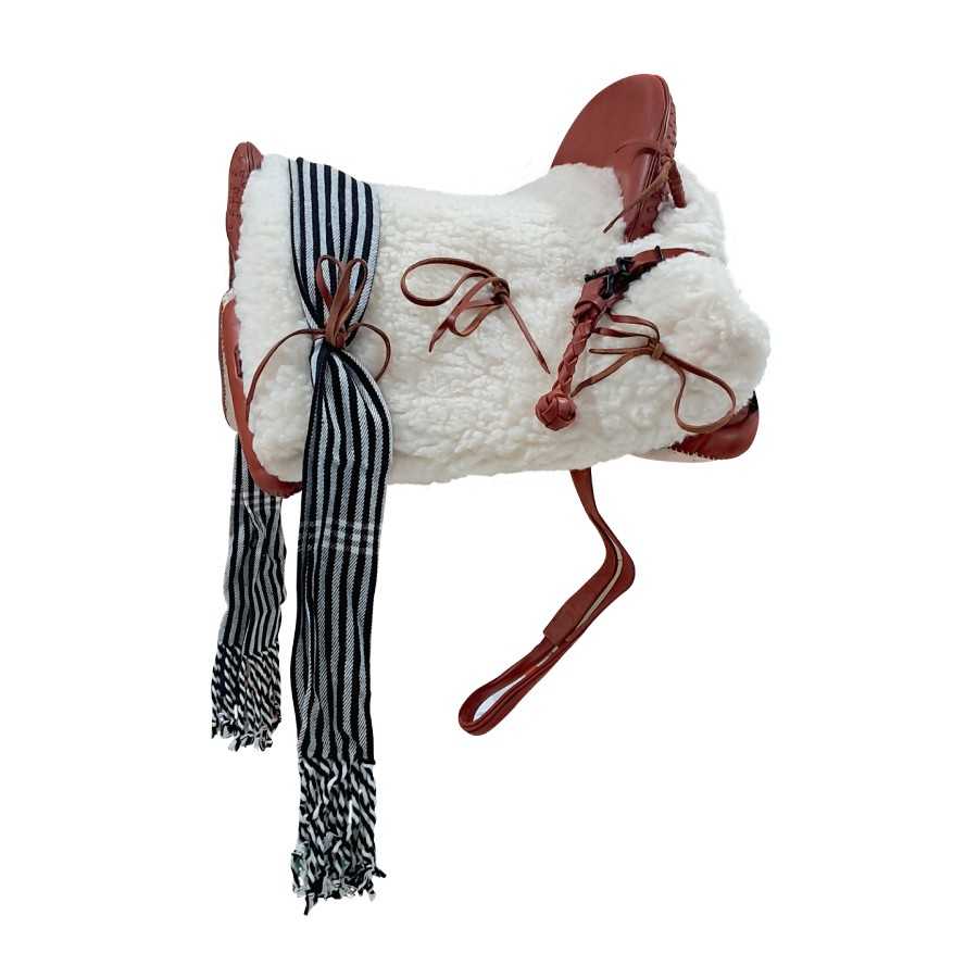 SILLA VAQUERA ECONOMICA - Accesorios Completos Estribos Cincha Baticola Manta Estribera